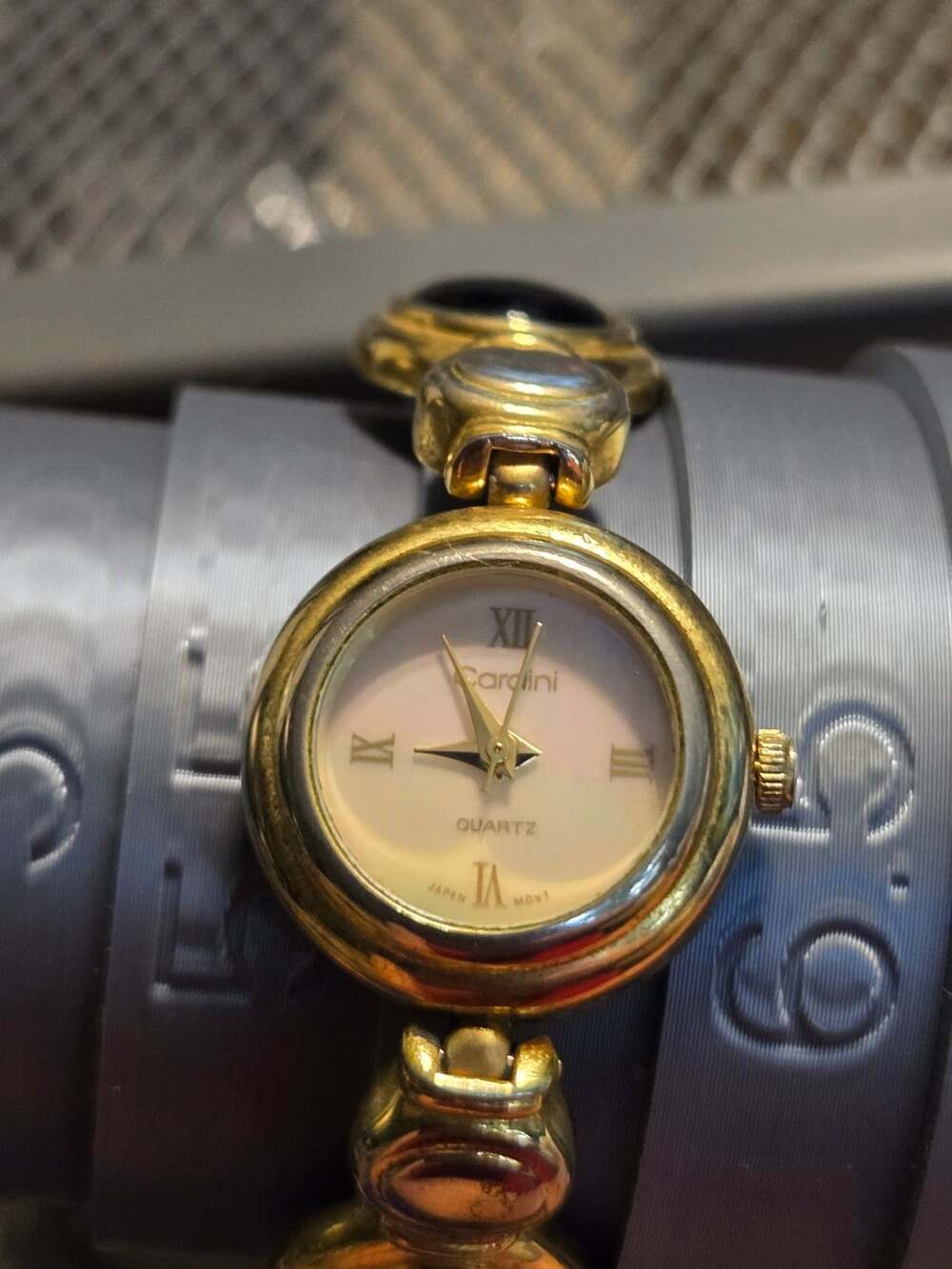 Cardini Gold Tone Quartz Ladies Bracelet Watch WORKS